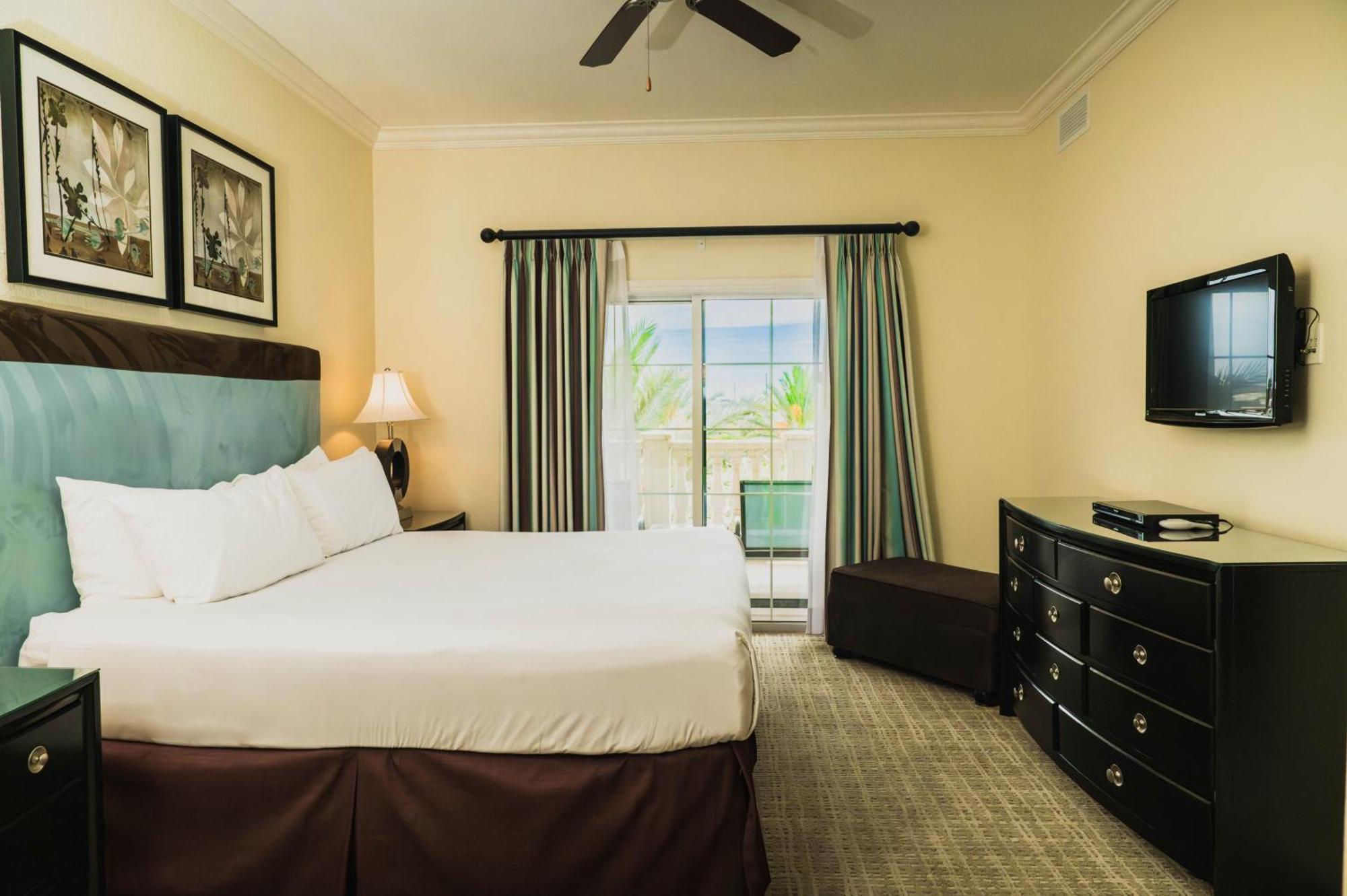 Superior Three-Bedroom Villa Waterpark Access,1547248534:JPEG