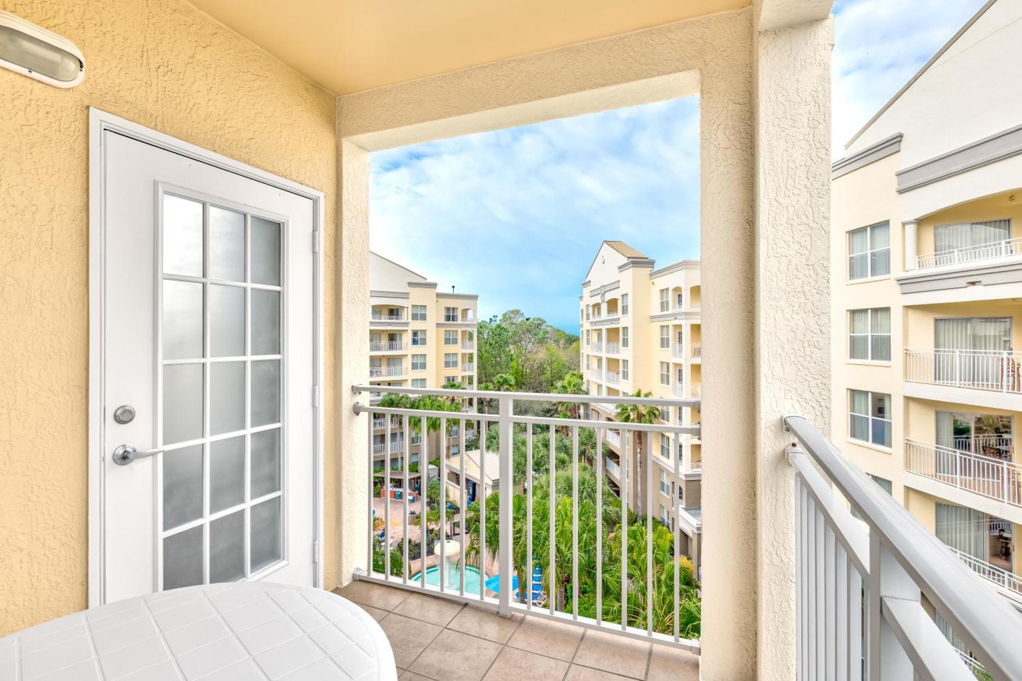 Deluxe Two Bedroom Suite Pool View