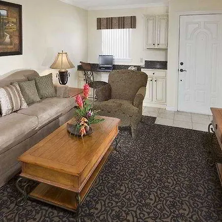 Orlando Courtyard Suites-2